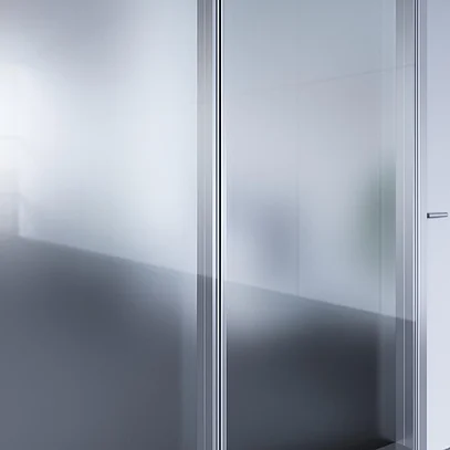 Privacy protection through satin finishing