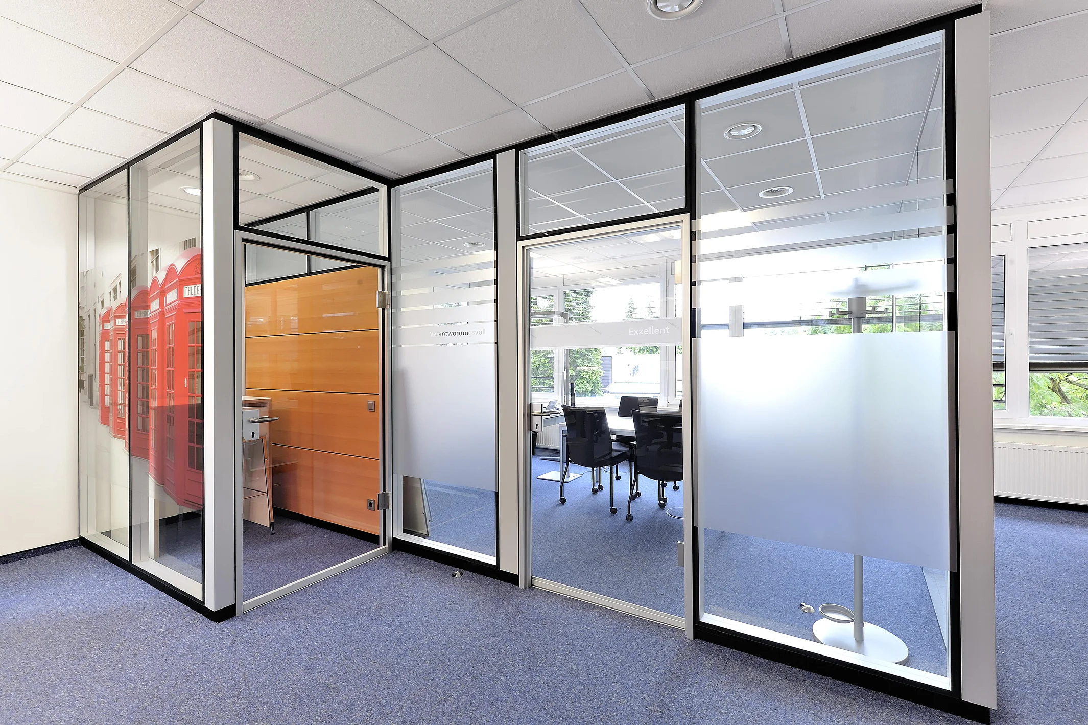 Ganzglastüren in Aluminiumzarge