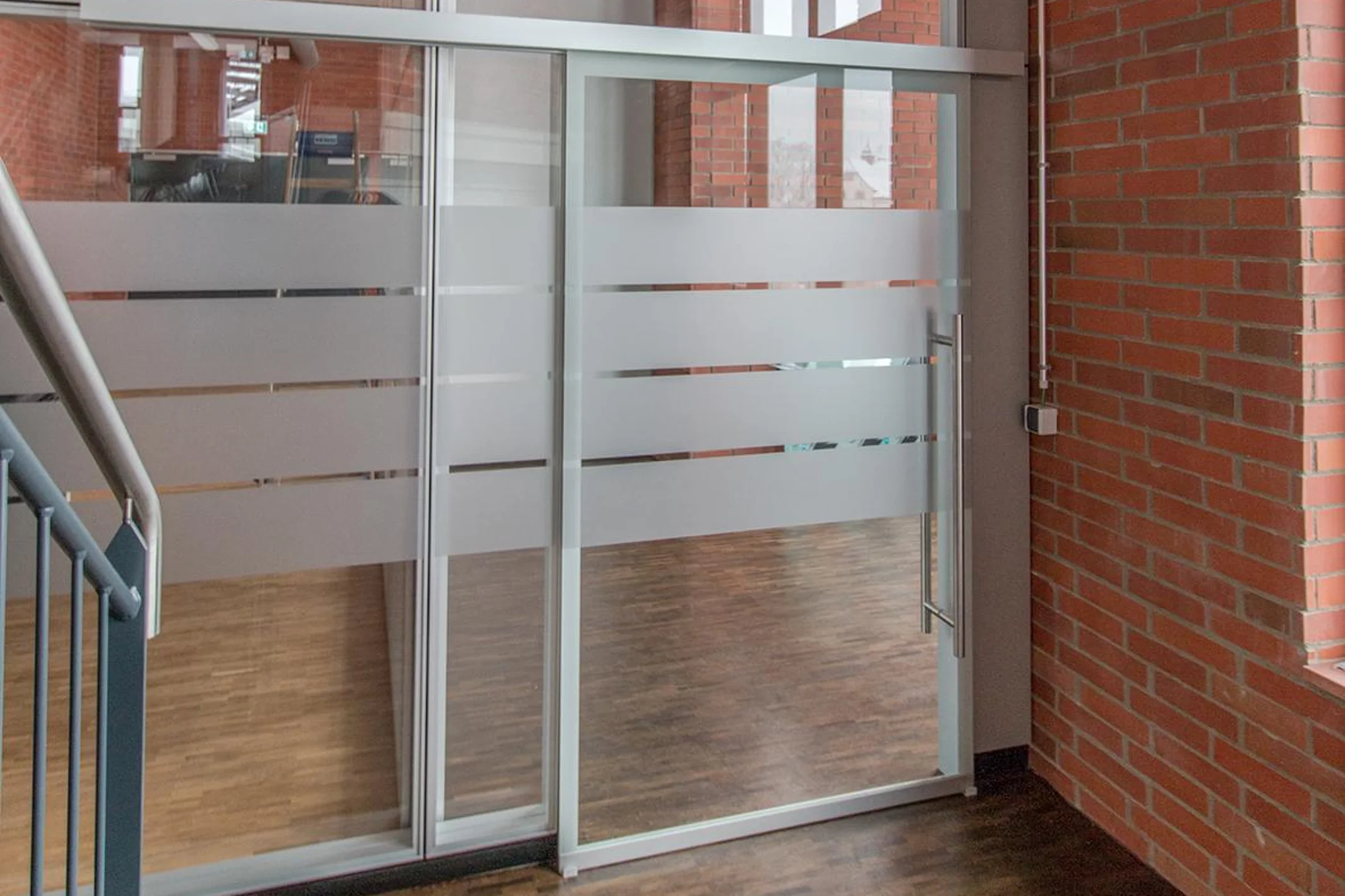 Schallschutz-Schiebetür als platzsparende Lösung