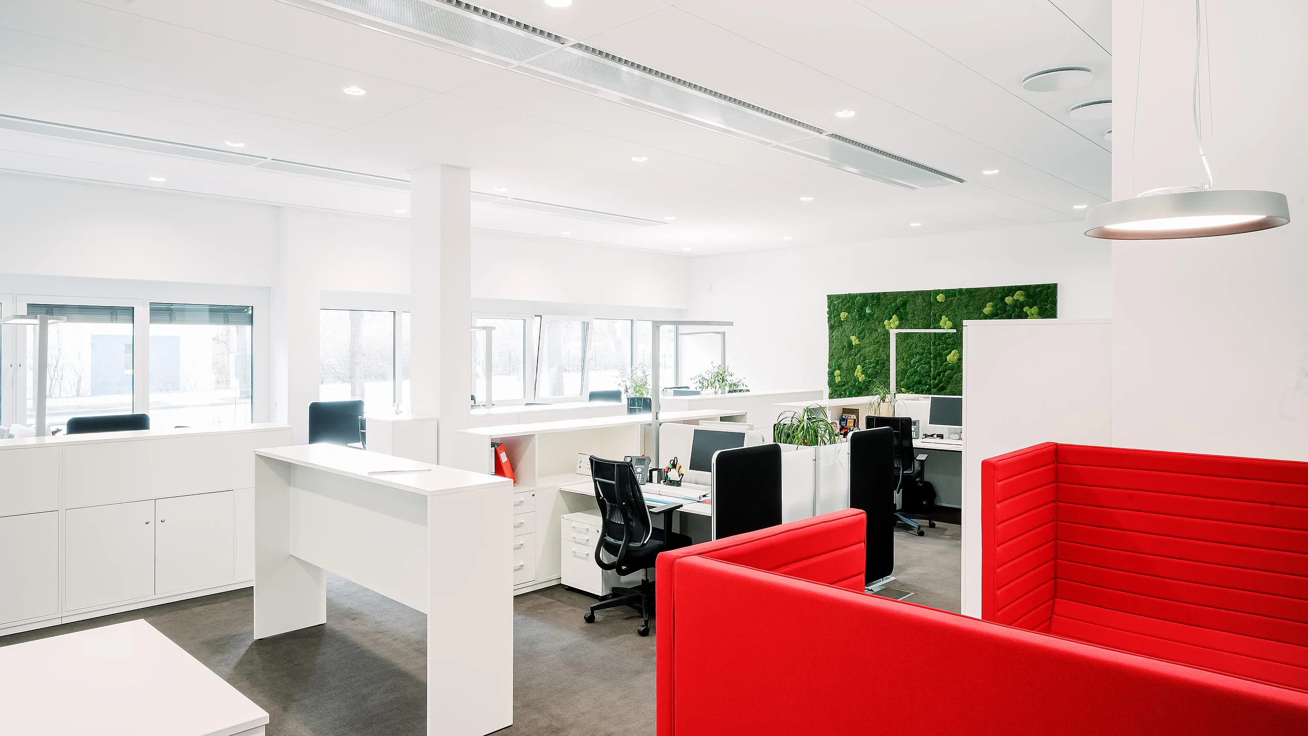 Büroarbeitsplätze