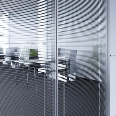 Privacy protection with blinds